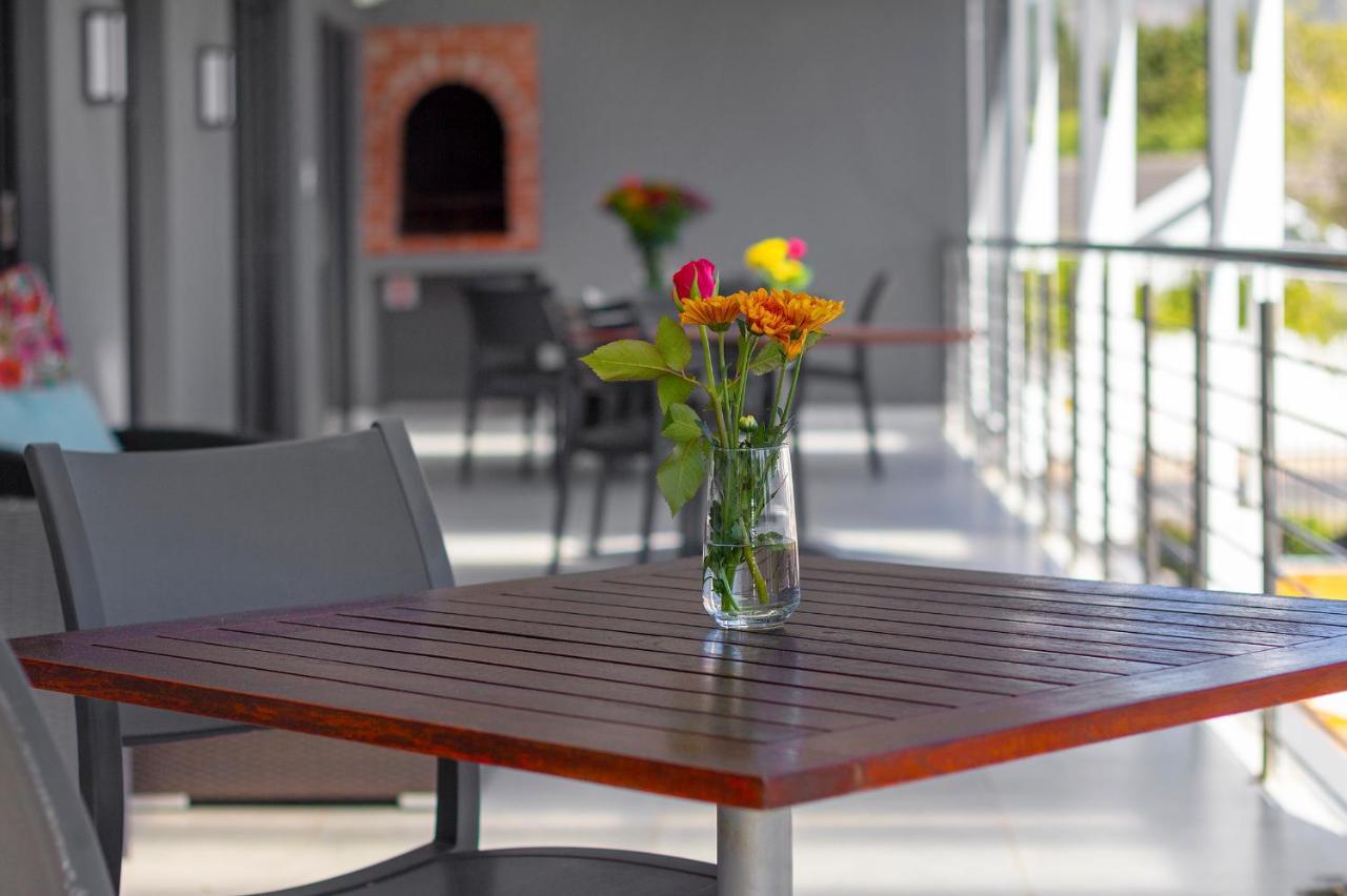2 On Lismore Guesthouse Tokai 외부 사진