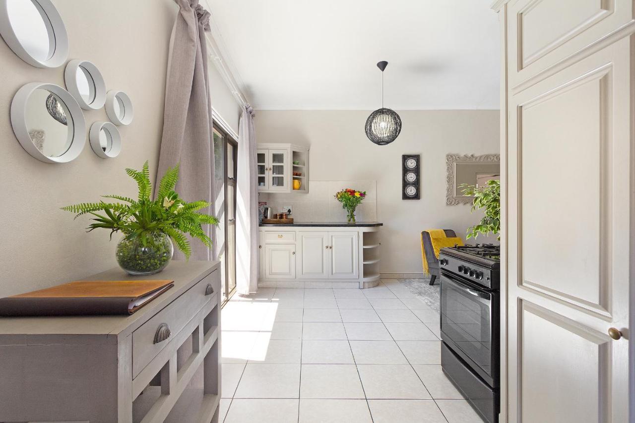 2 On Lismore Guesthouse Tokai 외부 사진