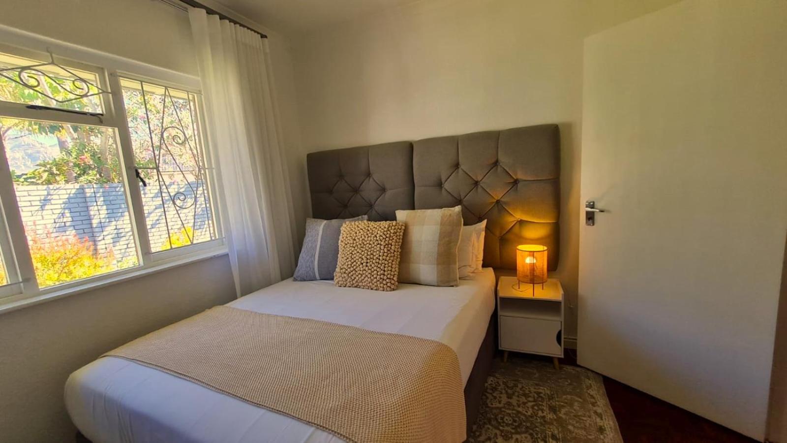 2 On Lismore Guesthouse Tokai 외부 사진