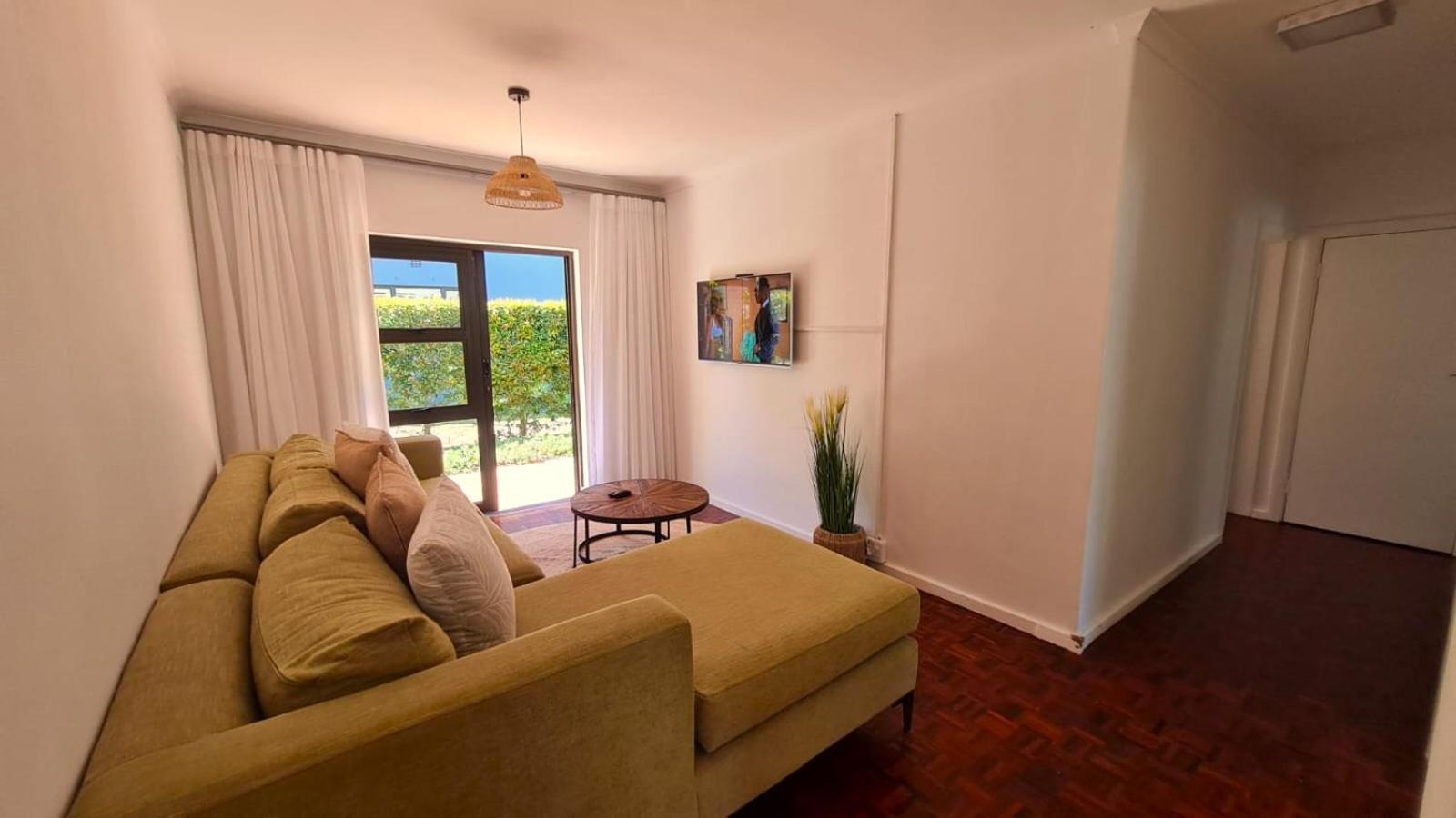 2 On Lismore Guesthouse Tokai 외부 사진