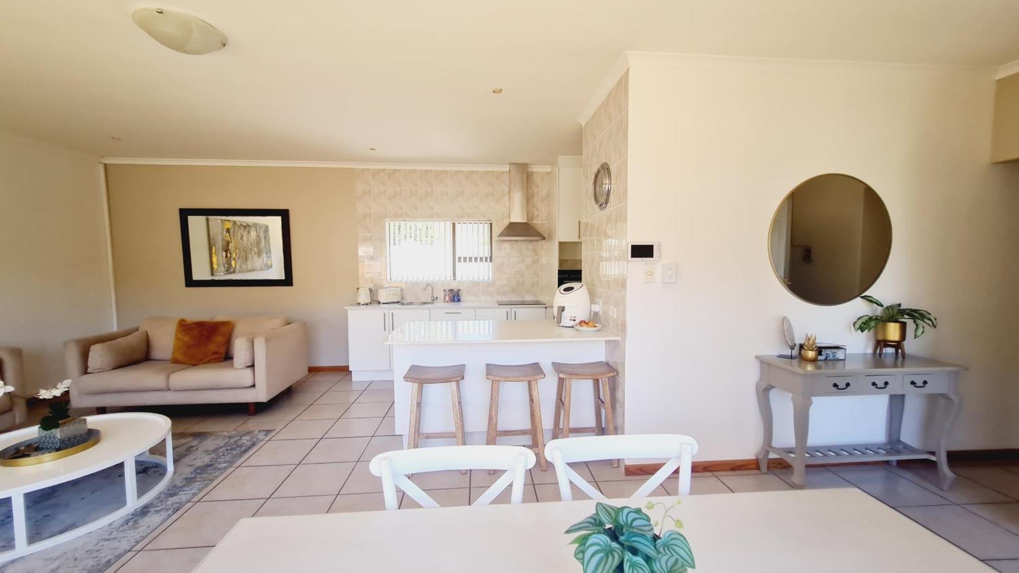 2 On Lismore Guesthouse Tokai 외부 사진