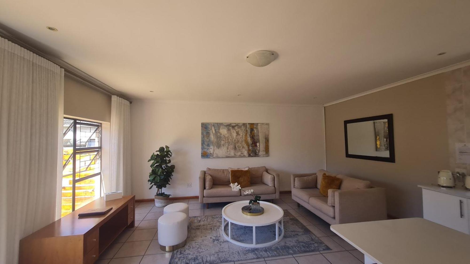 2 On Lismore Guesthouse Tokai 외부 사진