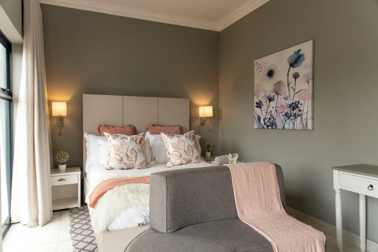 2 On Lismore Guesthouse Tokai 외부 사진